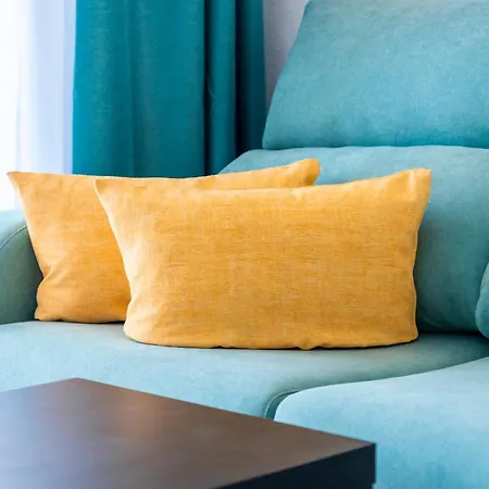 Neptuno Ocean View, Line With Pool Appartement