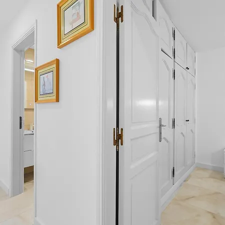 Neptuno Ocean View, Line With Pool *